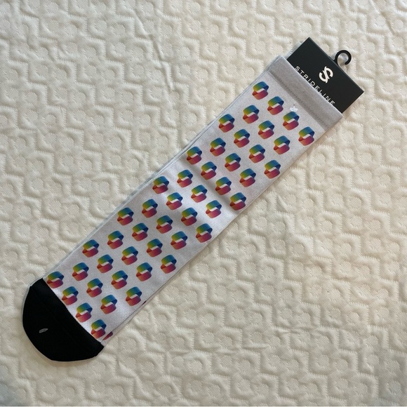 NWT Microsoft CoPilot Logo Socks By Strideline One Size Fits Most - Picture 2 of 4